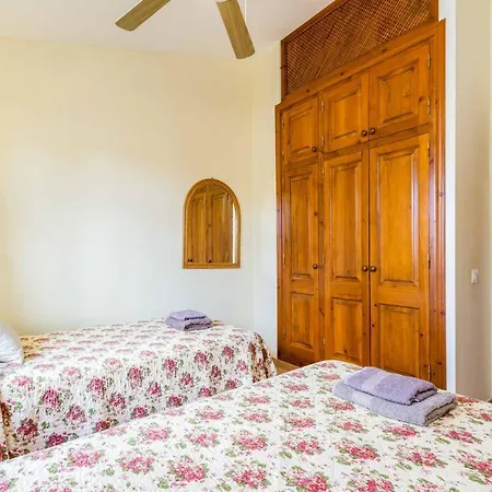 Villa Marcolis Mar *